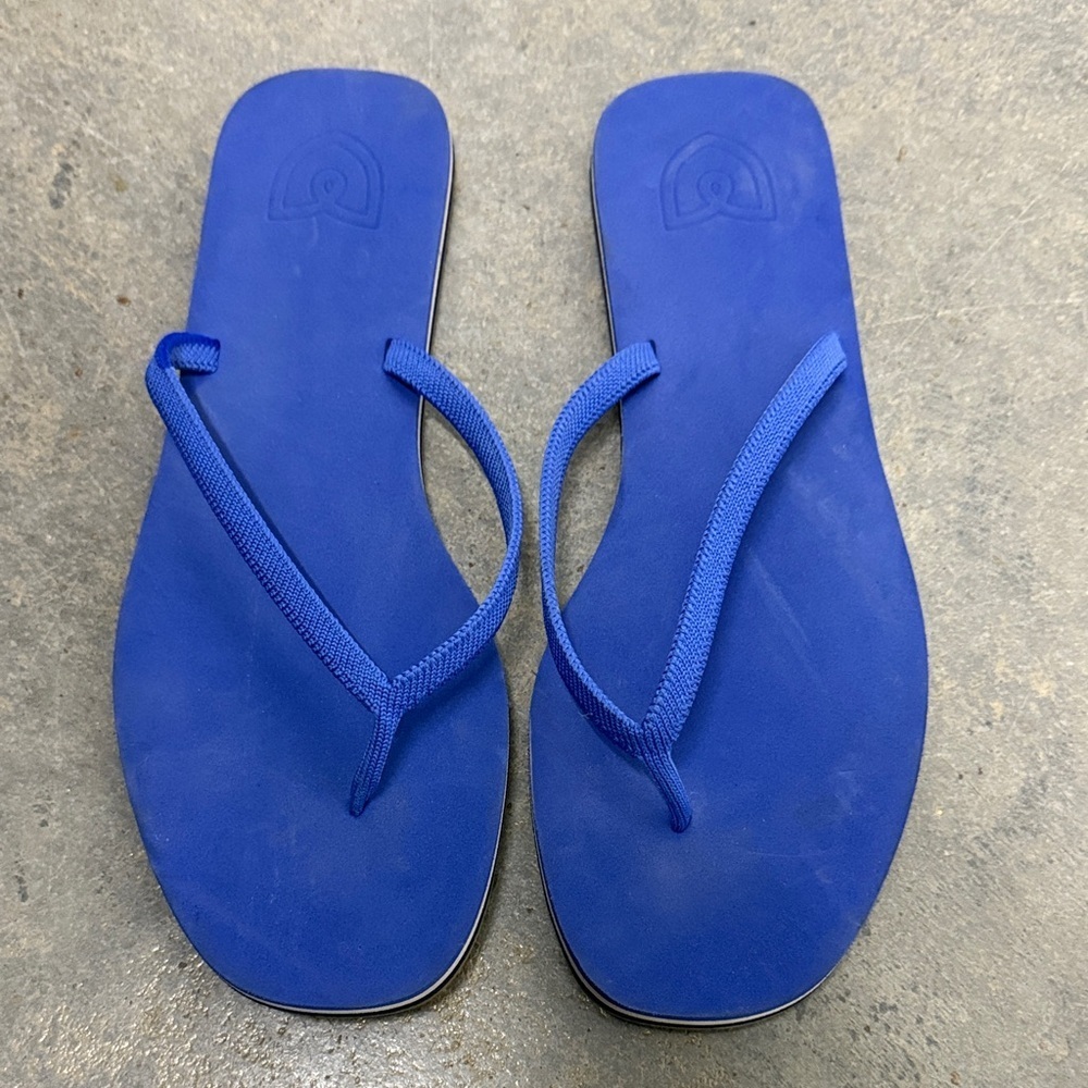 Rothy's Vibrant Blue Sandals - Picture 1 of 4